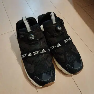 Reebok Instapump Fury 블랙