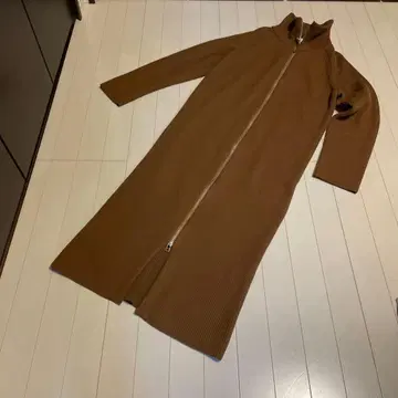 BEAUTY&YOUTH 브라운 니트 롱 원피스