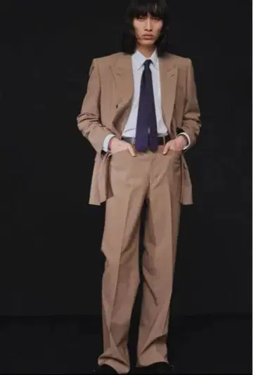 [ 새상품급 ] LITTLEBIG 베이지 더블 브레스트 자켓