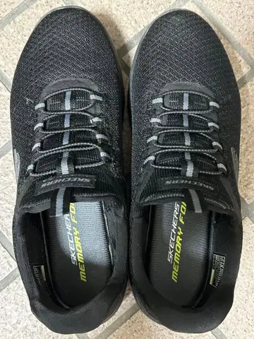 스케쳐스 남성용 슬립온