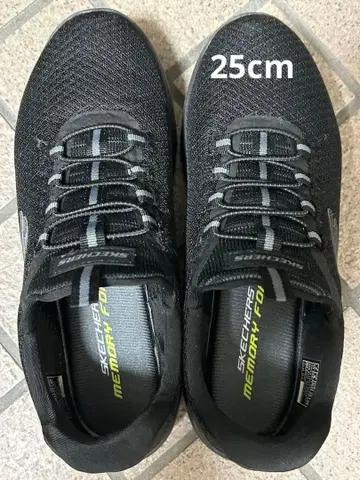 스케쳐스 남성용 슬립온