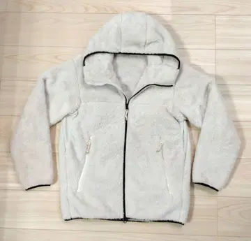 유니클로 보아 후드 부착 자켓 아이보리