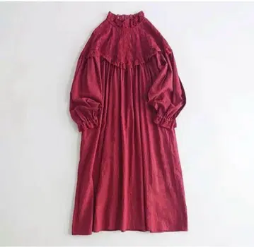 사만사 모스모스 오버 레이스 절개 원피스 레드 계열