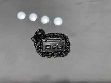D&G 블랙 체인 목걸이