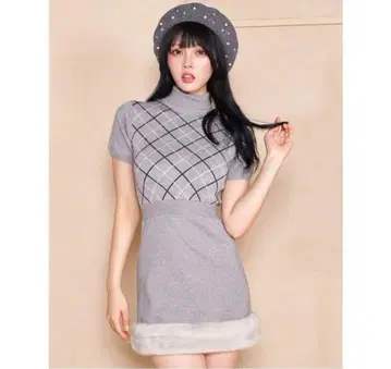 Darich 체크 퍼 니트 미니 원피스 (보들보들) 반팔 그레이 S