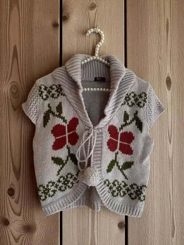 꽃무늬 니트 베스트 모자 꽁지 끈 포함