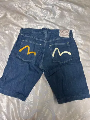 EVISU 에비수 데님 숏팬츠 38 사이즈