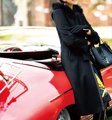 레어 42 사이즈 엠즈 그레이시 숄 후드 부착 엘레강트 코트