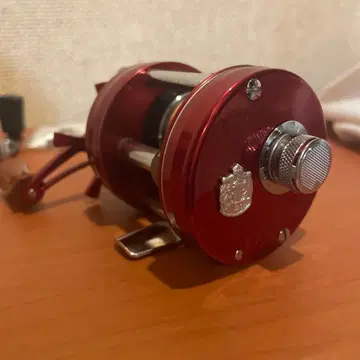 ABU Ambassadeur 2500c 베이트릴