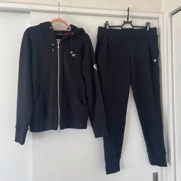 LOVELESS 속기모 맨투맨 셋업