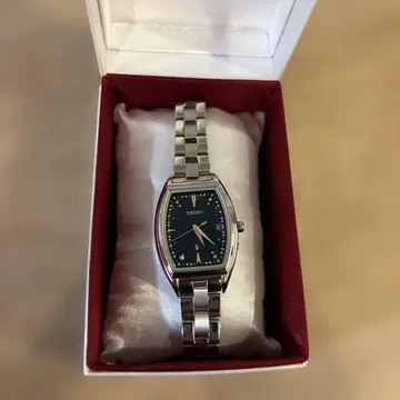 한정판 SEIKO 루키아 전파 시계 그린