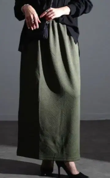 GOLD JAPAN 골드재팬 기하학 패턴 내로우 스커트