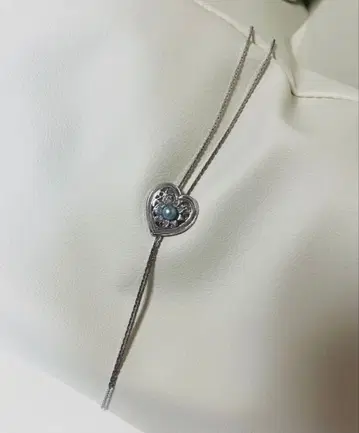 하트 모양 목걸이