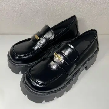 NUGU nyom 통굽 신발 로퍼