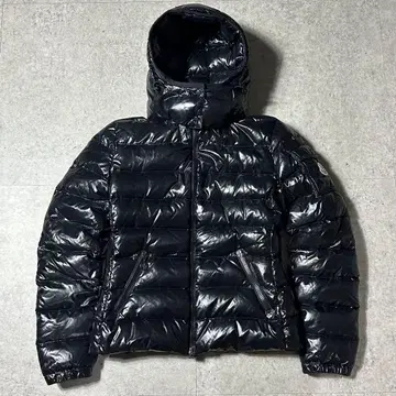 새상품급 MONCLER BADY 샤이니 블랙 다운 자켓 블랙