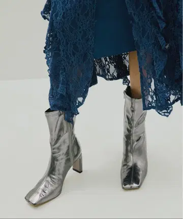 Ameri Vintage UND SQUARE TOE SHORT BOOTS