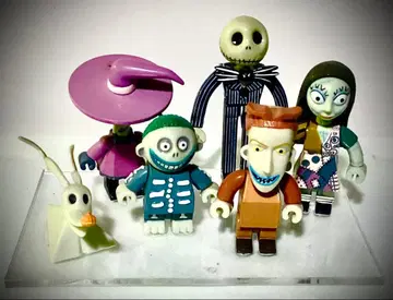 유진 나이트메어 박스 피규어