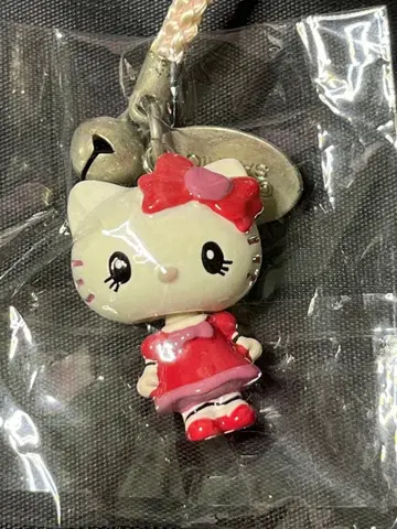 레어 USJ 한정판 헬로키티 키링