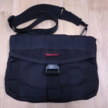 BRIEFING 브리핑 숄더백