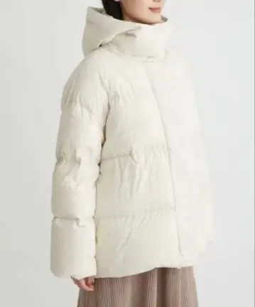 Mila Owen 미디엄 기장 가디건 라이크 다운 자켓