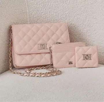 Darich DD 로고 퀼팅 트래블 세트 핑크