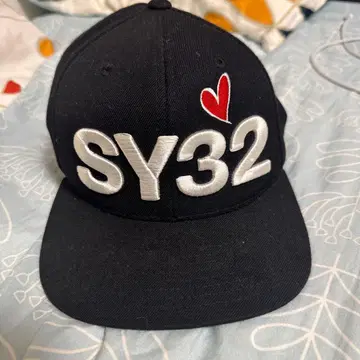 SY32 블랙 캡