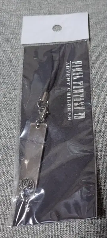 [ 미개봉 새상품 ] FF7 ADVENT CHILDREN 오리지널 스트랩