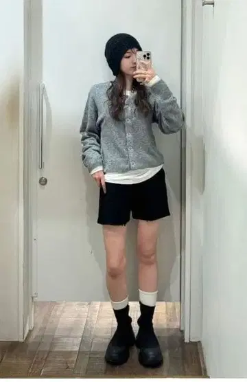 JEANASIS 케이블 니트 숏팬츠