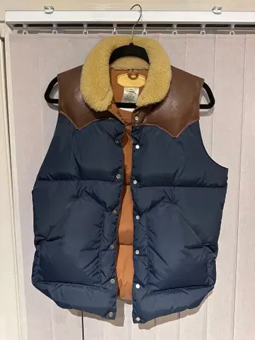 록키 마운틴 페더베드 다운 베스트 옷깃 보아 38