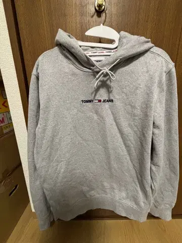 TOMMYJEANS 후드티