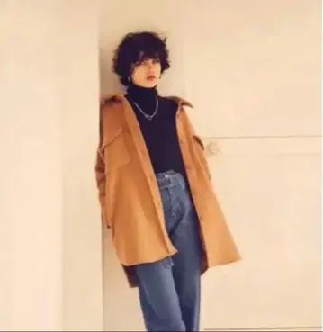 베이지 테일러드 자켓 플리스풍