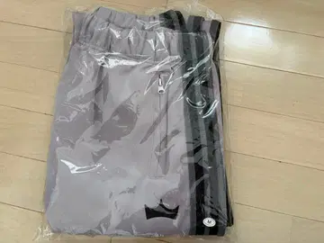 King & Prince 킹프리 Re:ERA 트랙 팬츠