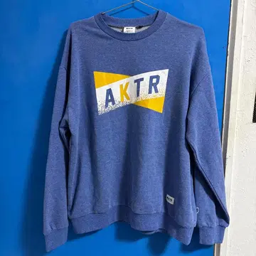 AKTR 맨투맨 블루 XL 사이즈
