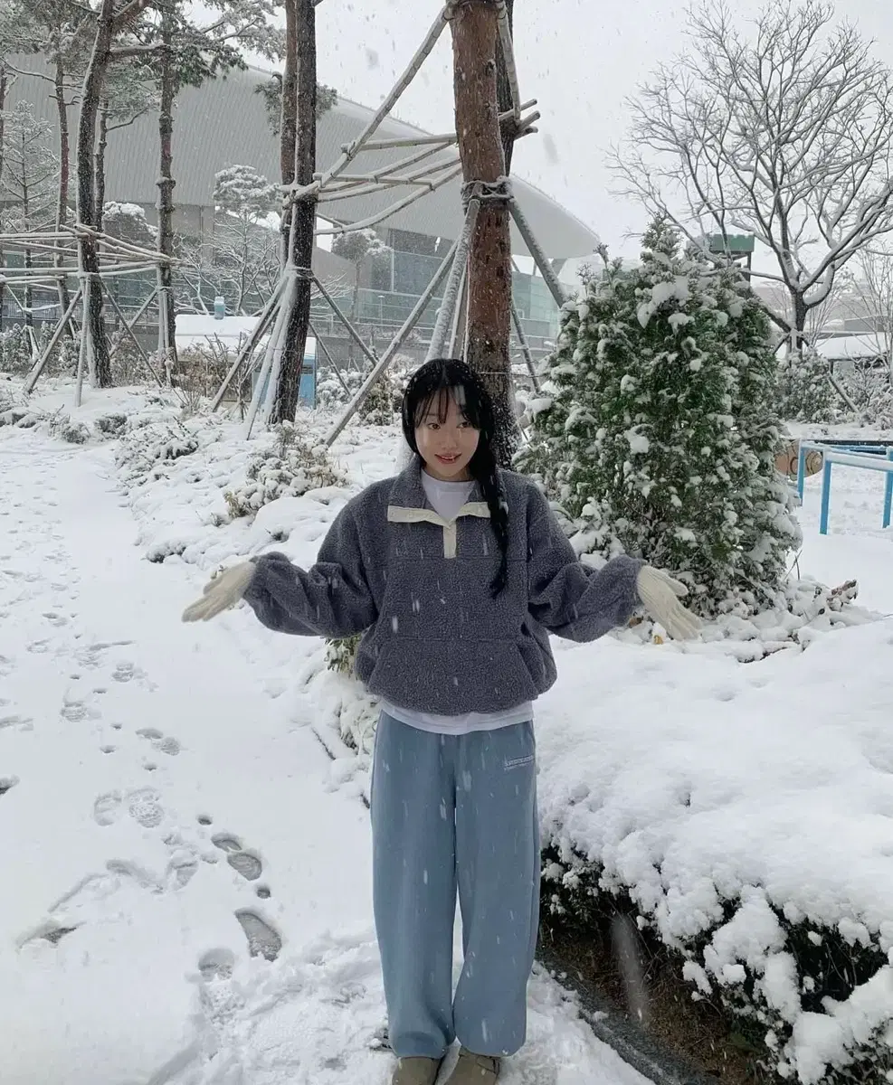 Le Havre Anorak Fleece + Jogger Pants Set