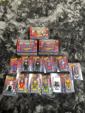 스파이더맨 베어브릭 피규어 세트