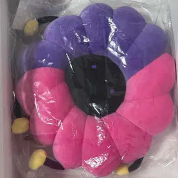 후왓치 크루러 봉제 인형 쿠션