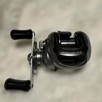 BASS ONE XT 베이트릴 실버