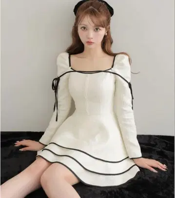 리본 트림 트위드 미니 원피스 엠엠