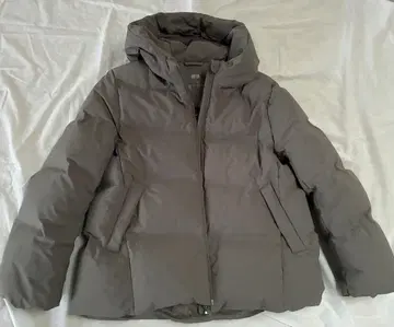 새상품급 유니클로 심리스 다운 파카 다운 그레이