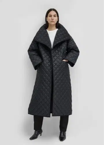 toteme 토템 퀼팅 코트 XS 사이즈