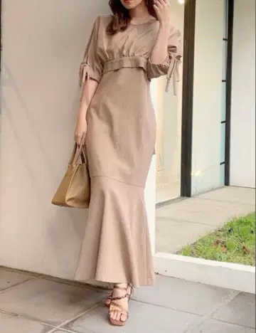 dazzlin 숏 콤비 타이트 원피스 브라운