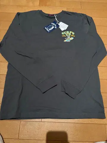 SURF'S UP 그레이 긴팔T셔츠 M사이즈