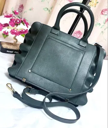 ZARA 다크 그린 리본 디자인 숄더백