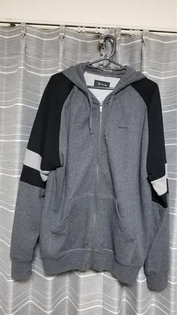 BRIXTON 풀 집업 후드티