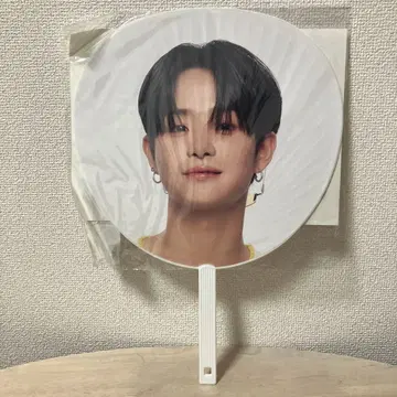 TREASURE 지훈 부채 JIHOON