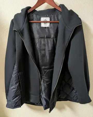 피사노 퀼트 가공 x 니트 도킹 자켓 네이비