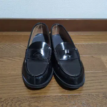 HARUTA 블랙 가죽 로퍼 23.5cm E