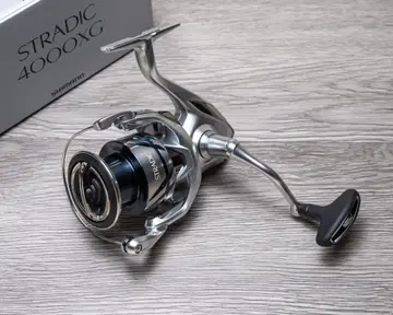 시마노 23 스트라딕 4000XG 새상품급