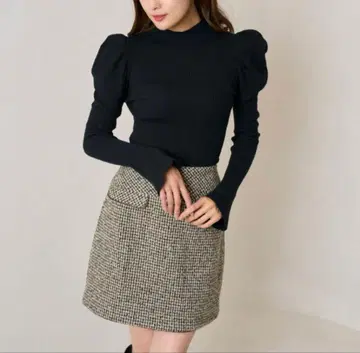 볼륨 슬리브 립 니트 탑