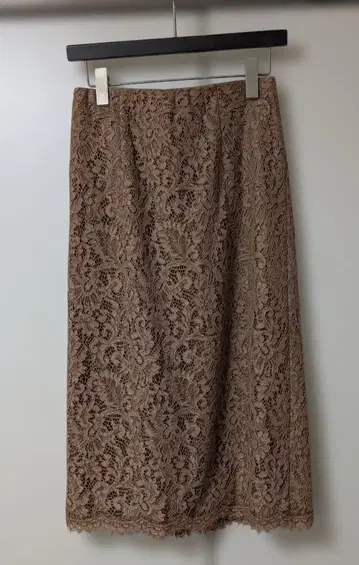 23구 레이스 타이트 스커트